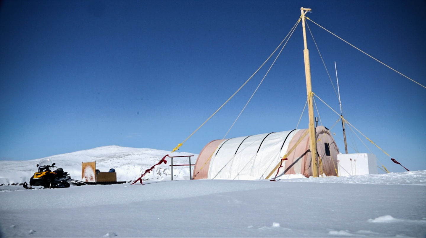 Ice camp 2015, Qikiqtarjuaq, Nunavut. Credits: Pierre Coupel, Takuvik.